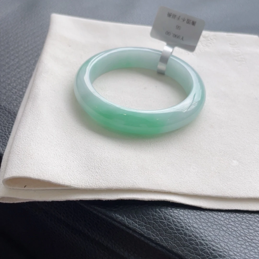翡翠未镶嵌手镯纹裂55
