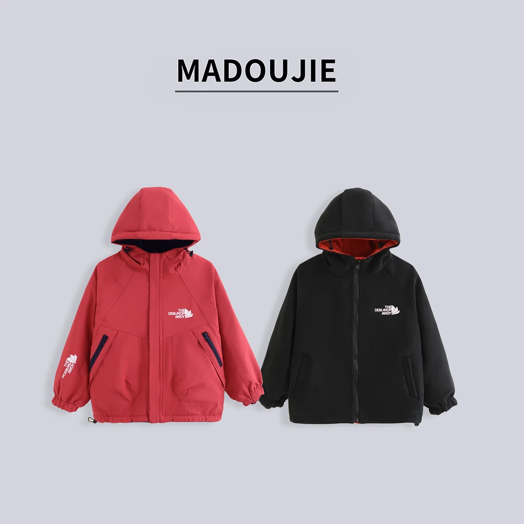 Z001【反正服】中大童时尚百搭重工户外加绒冲锋衣外套8813