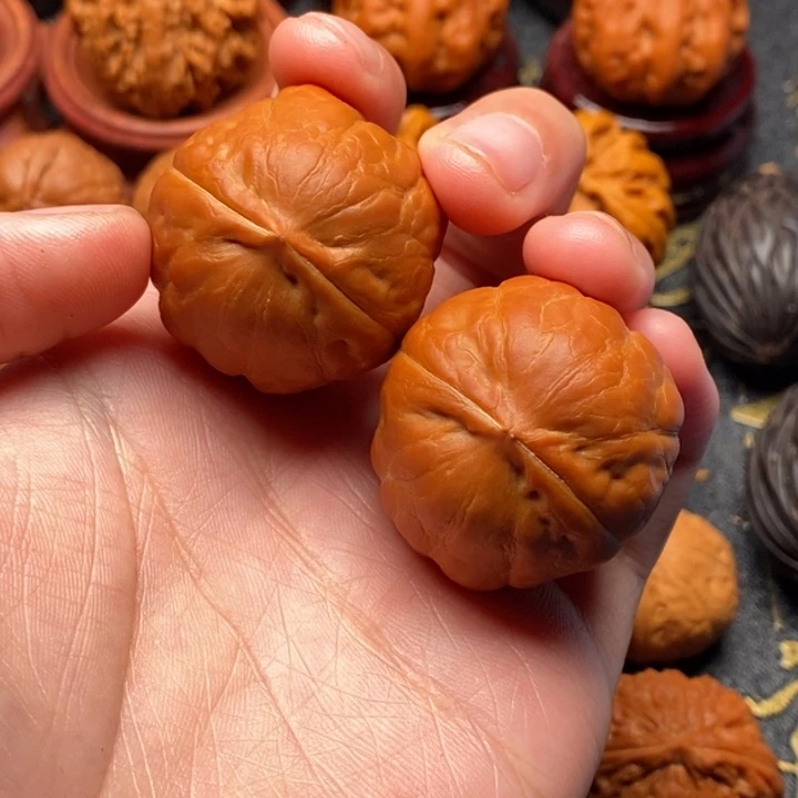 文玩核桃吊坠南瓜