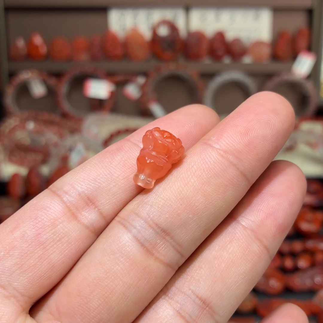 南红玛瑙未镶嵌颈饰莲花三通11+