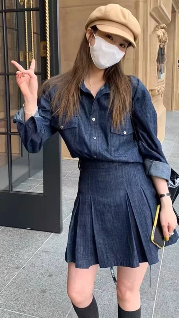 2025年新款法式小众牛仔连衣裙女百褶短裙荷叶边翻领裙子女