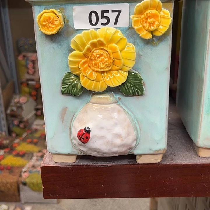 粗陶材质多肉花盆