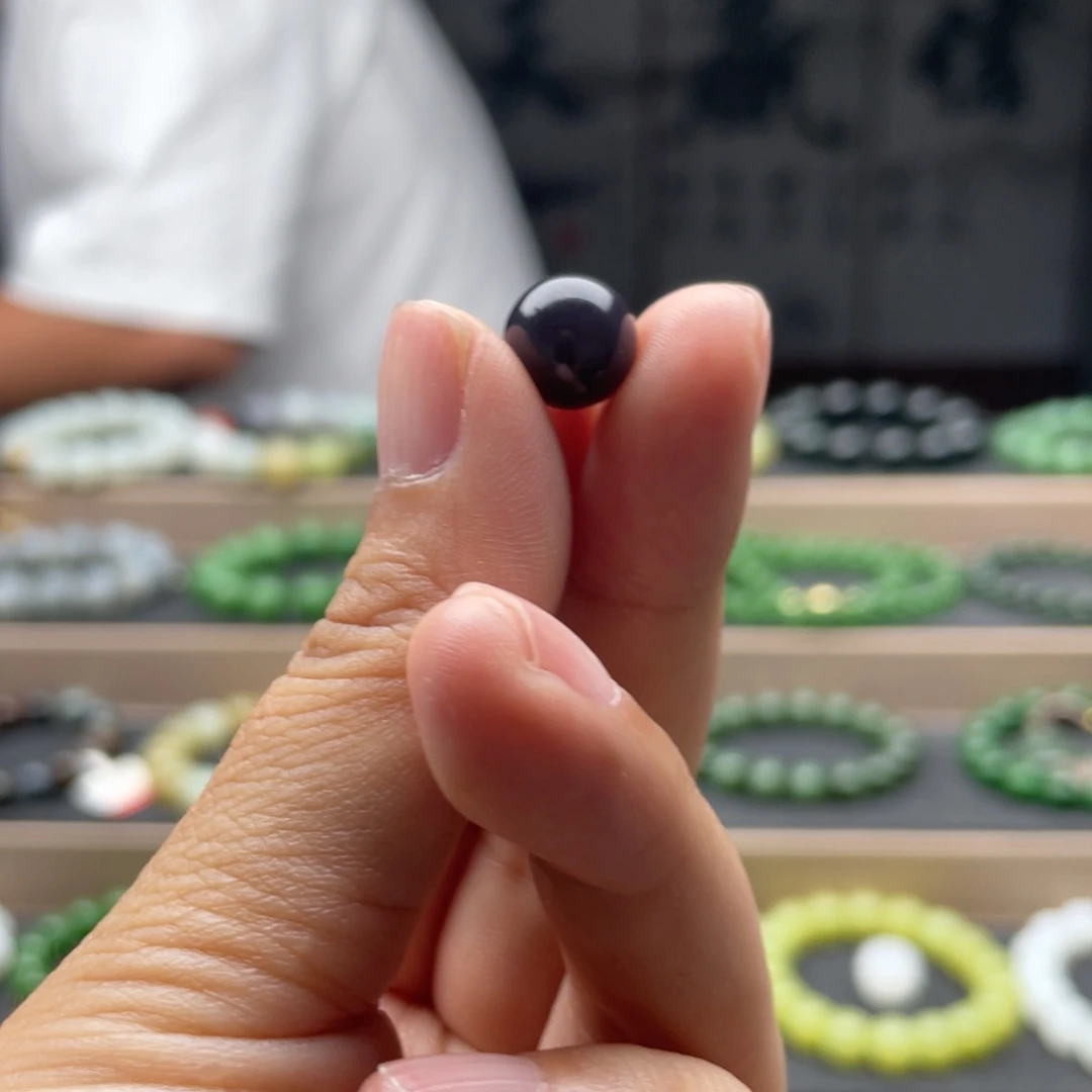 爱***果手链未镶嵌和田玉卡，10