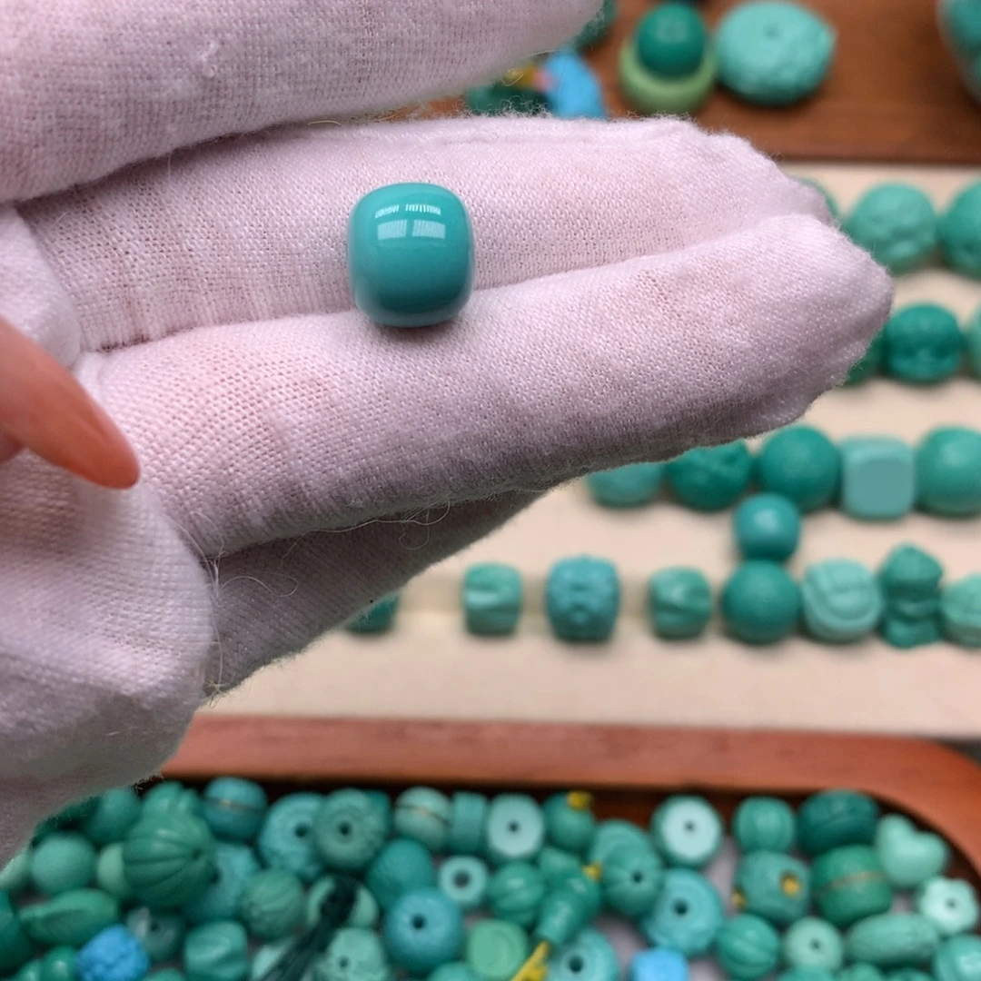 湖北原生态配饰配珠10.2