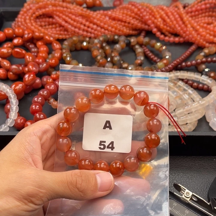 南红玛瑙未镶嵌多样性发货默认微瑕称重12mm