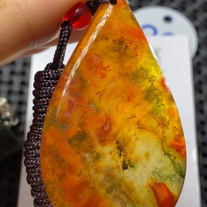 未镶嵌颈饰玛瑙/玉髓晨****～