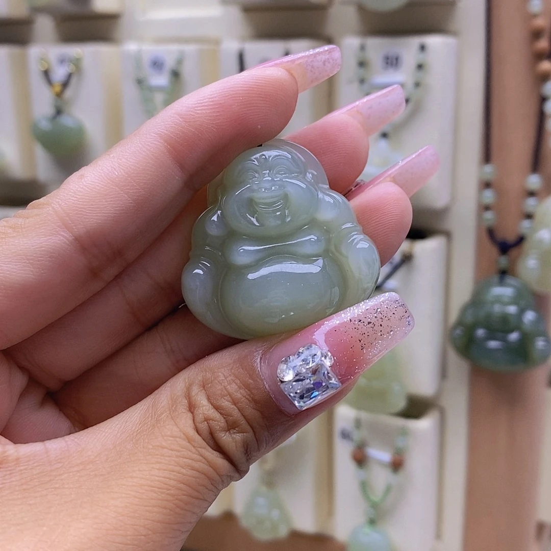 谷***头颈饰未镶嵌和田玉