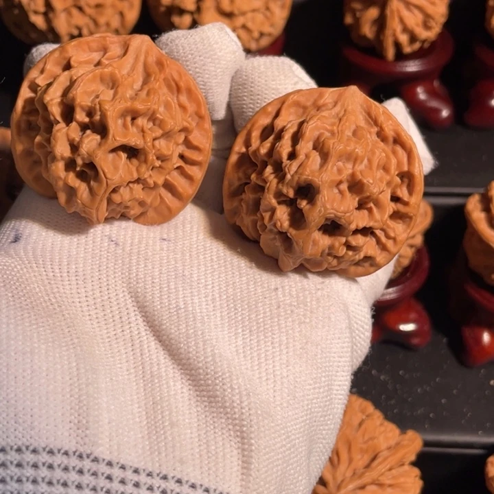 文玩核桃吊坠41官帽