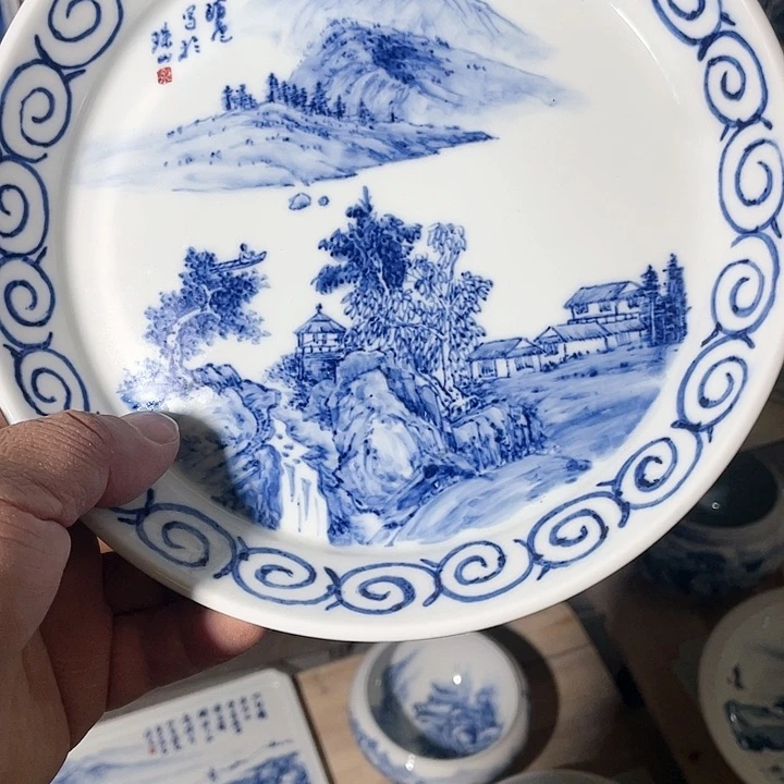 瓷片胡**?景德镇瓷器手工手绘