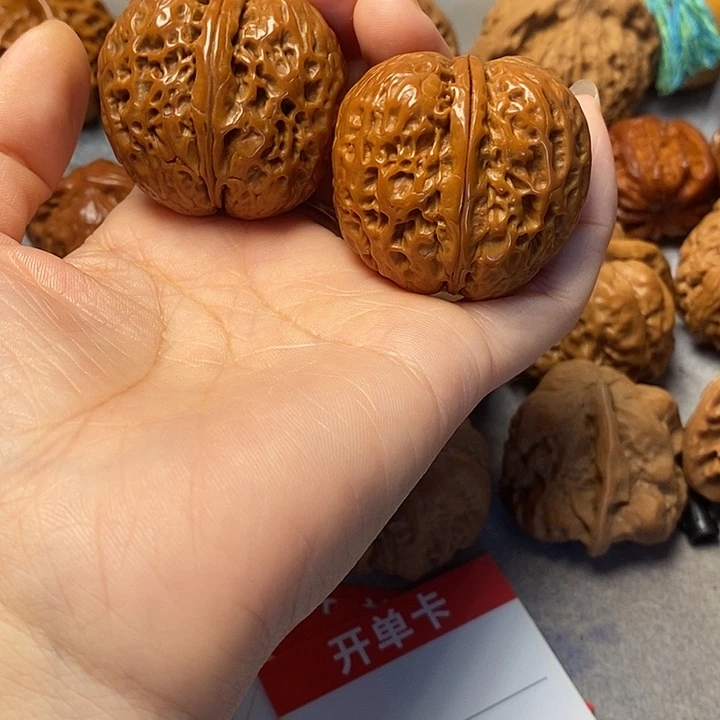 吊坠文玩核桃铁核桃