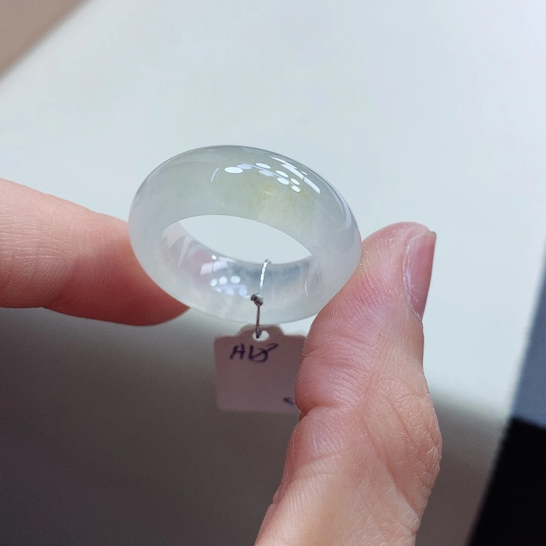 翡翠戒指未镶嵌17-18号