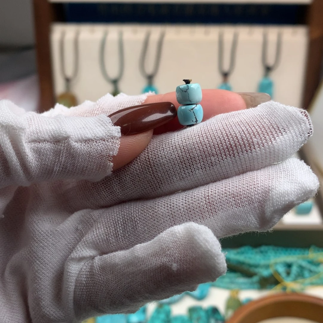 绿松石配饰未镶嵌@****晴