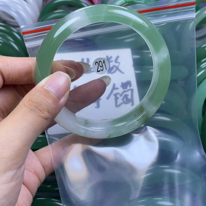 未镶嵌手镯石英质玉62