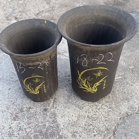 中国宜兴紫砂花盆，你