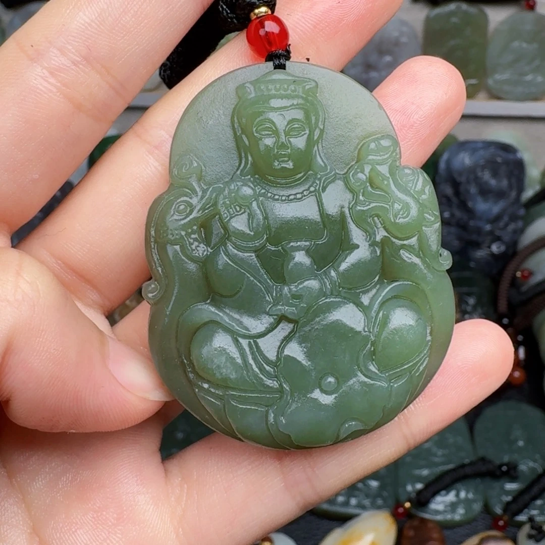 和田玉未镶嵌颈饰