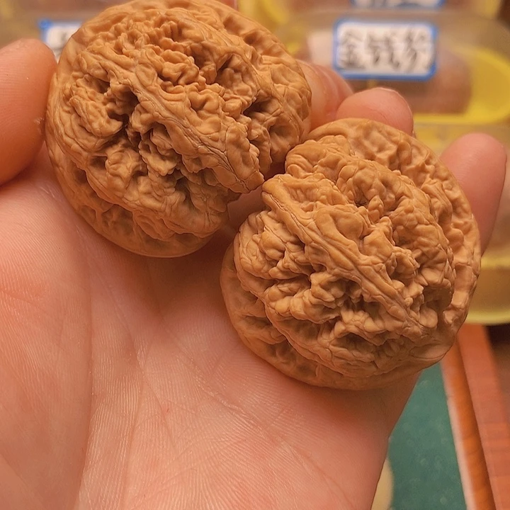 文玩核桃把件46全品大粗筋