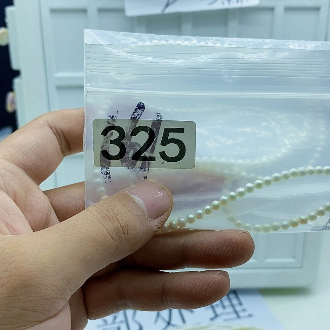 淡水珍珠颈饰合金