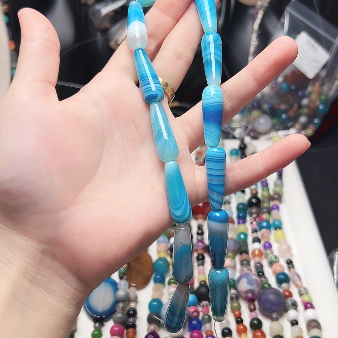 玛瑙/玉髓未镶嵌珠宝半成品t725 蚕丝湖水蓝一条