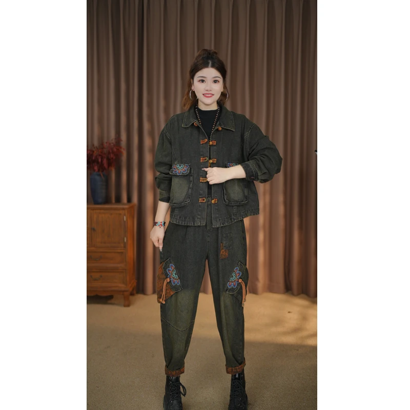 2649秋季宽松复古民族风太阳花绣花外套上衣水洗口袋牛仔裤女