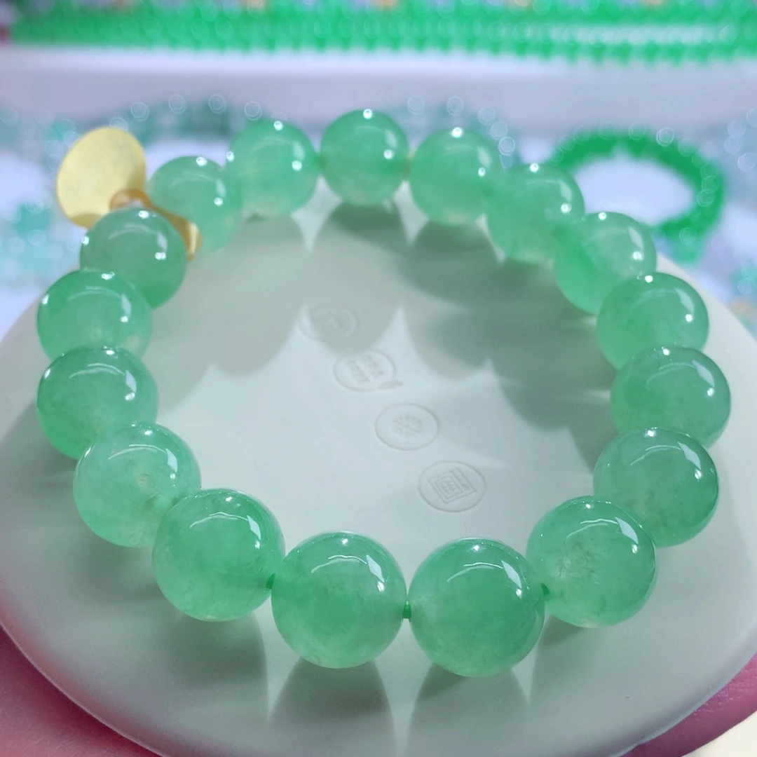 翡翠未镶嵌手链天然缅甸
