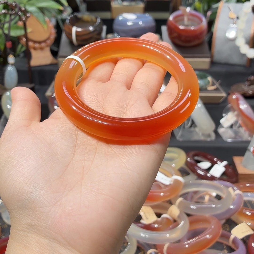 负***负玛瑙/玉髓未镶嵌手镯