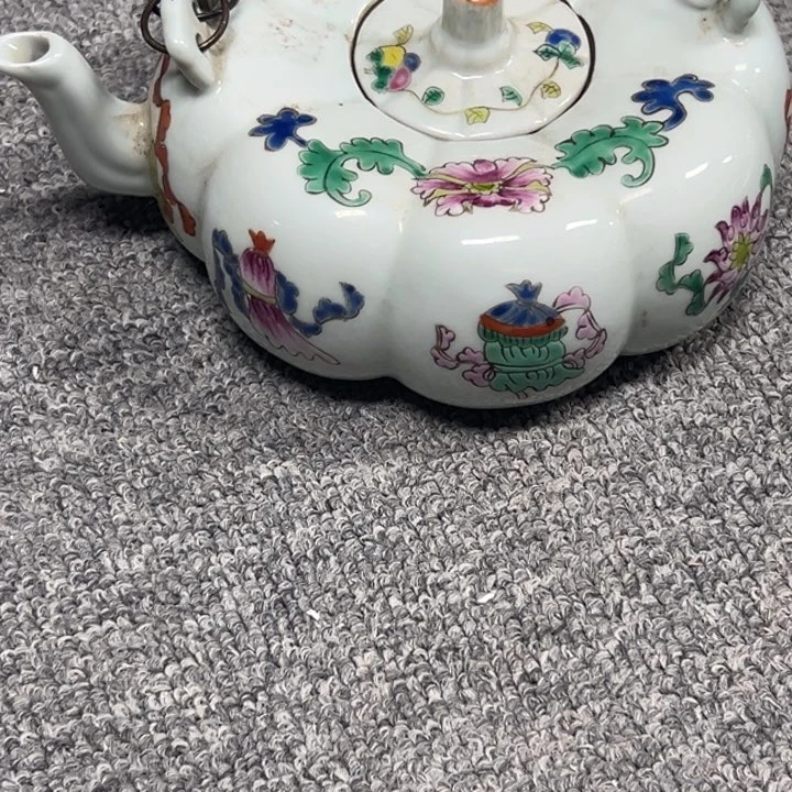 盘张****吉喜乐满堂之茶壶