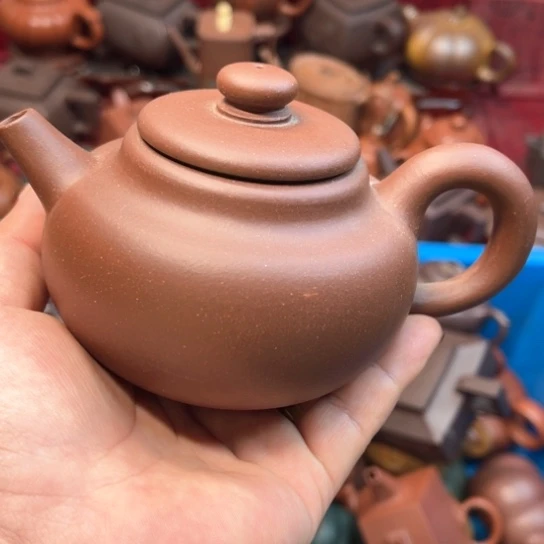 紫砂茶壶瑕疵……………………