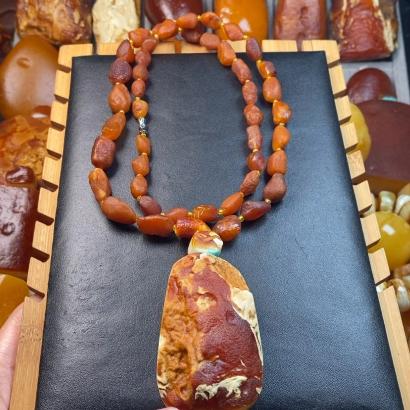 【闪购商品】定制琥珀清**艺裸石。              