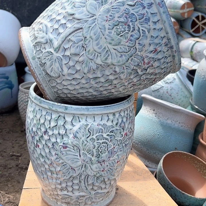 紫砂花盆口19高23。。。。。。。。。。。。。。