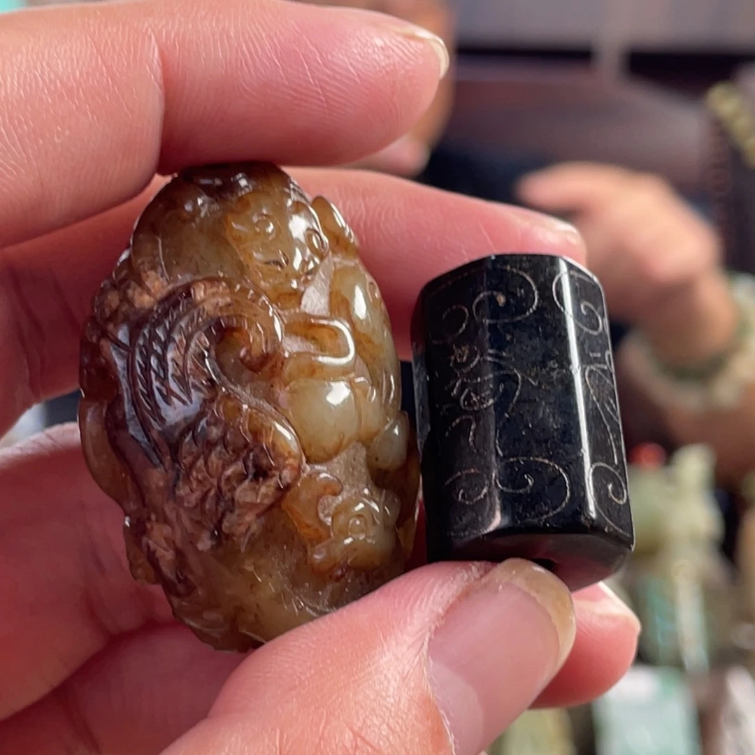 淡***哥和田玉未镶嵌挂件