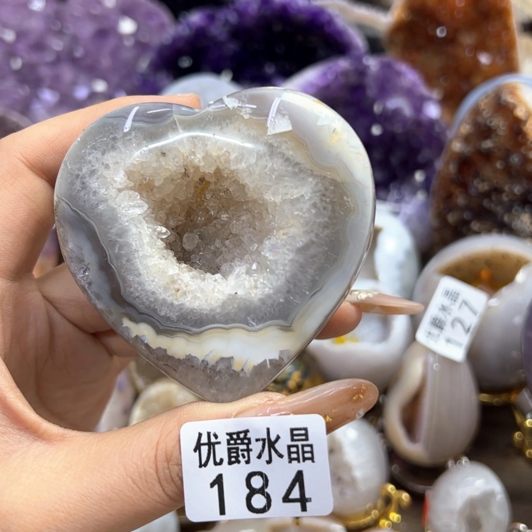 未镶嵌大型摆件（非配饰）紫晶184