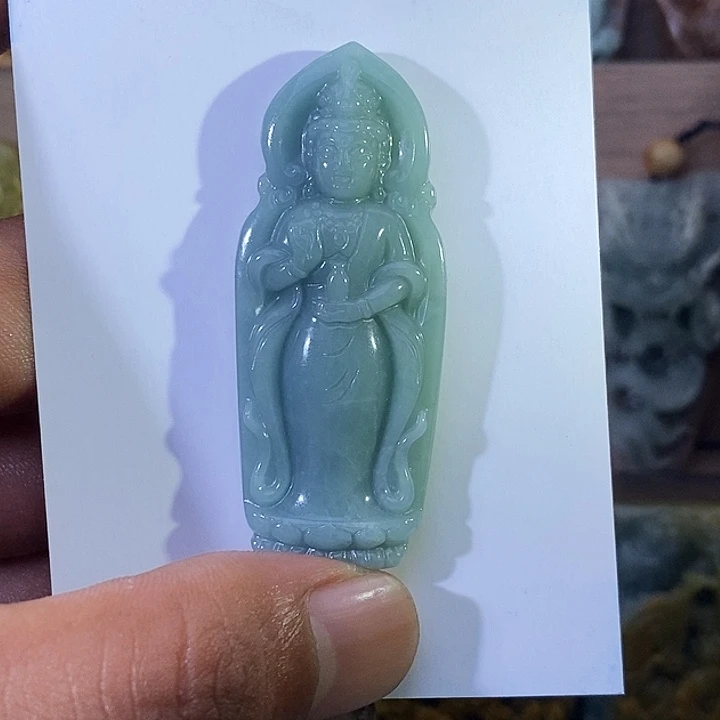 定制翡翠未镶嵌观音