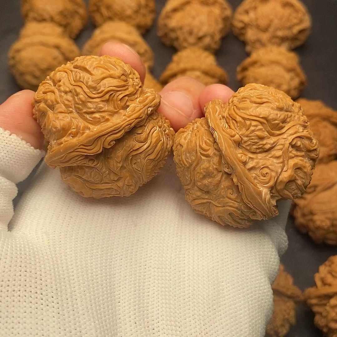 文玩核桃吊坠辰**爷金蟾