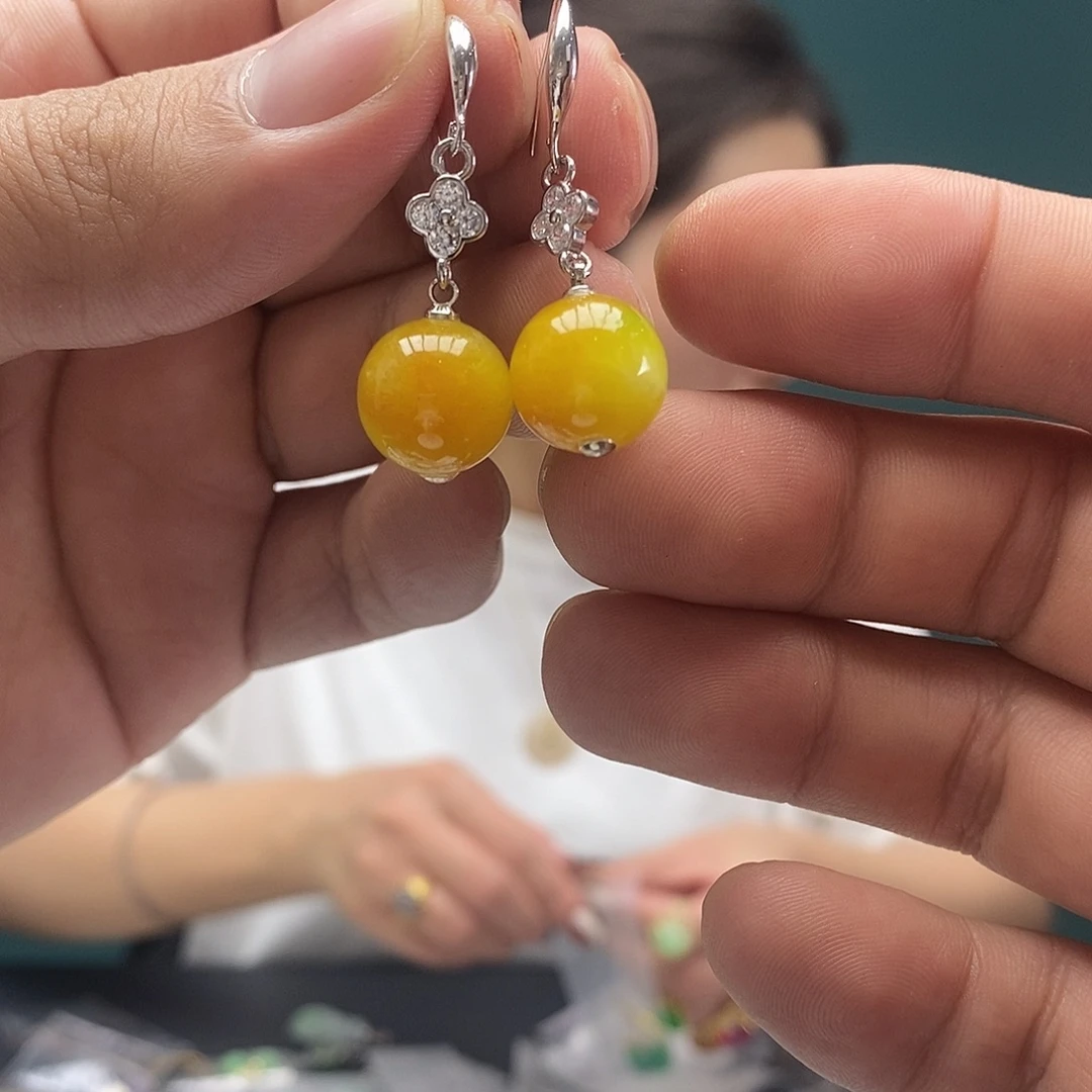 翡翠未镶嵌戒指88
