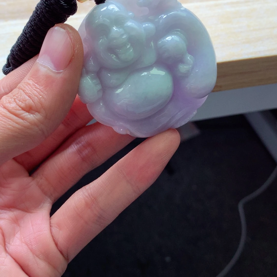 翡翠颈饰未镶嵌吊坠