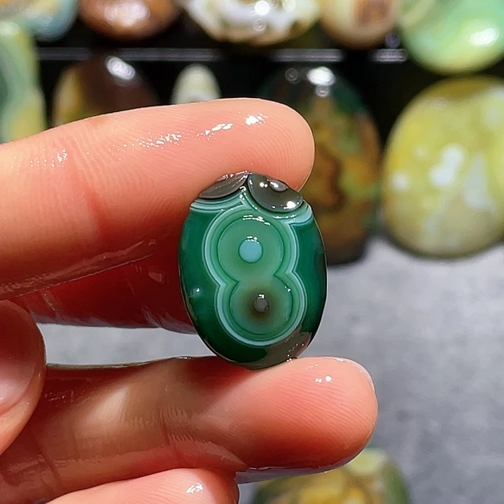 玛瑙珠宝奇石未镶嵌珍*秀