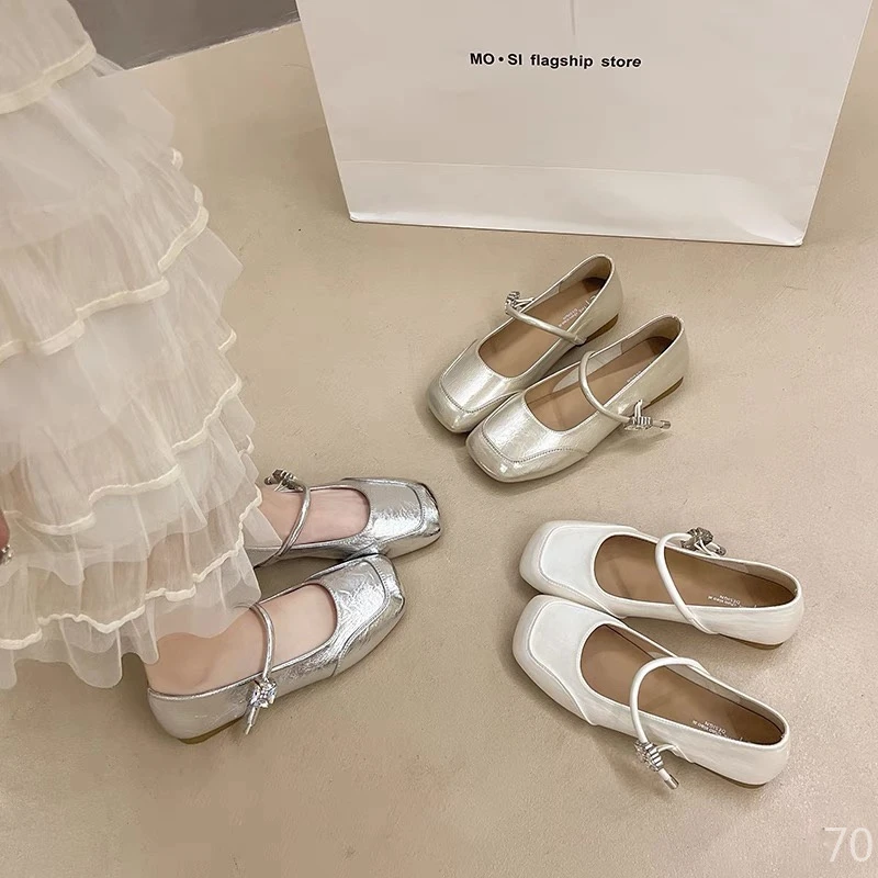 复古浅口百搭单鞋小皮鞋平底洋气银色2025夏季新款韩版女鞋法式
