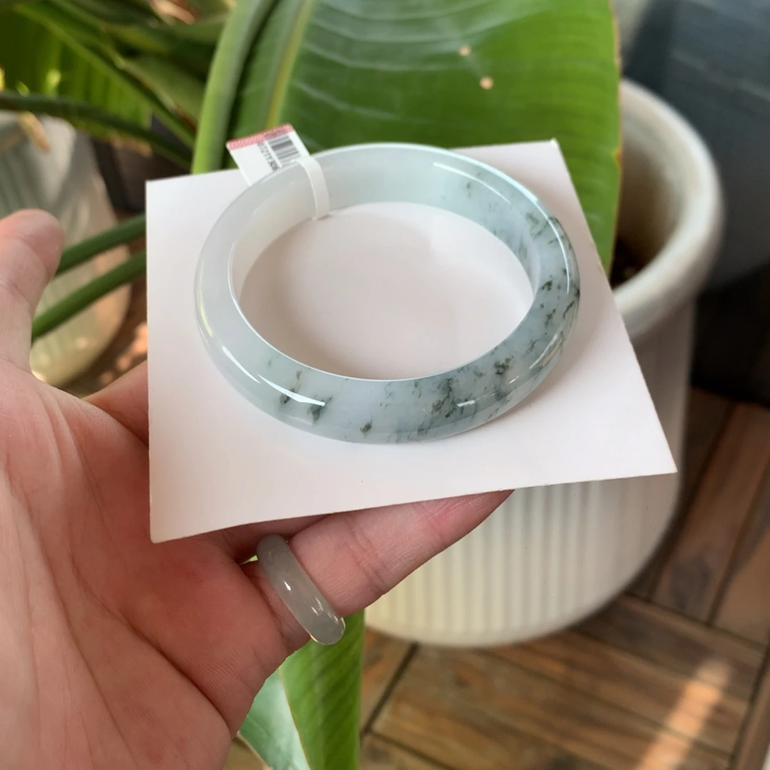 翡翠未镶嵌手镯60号57