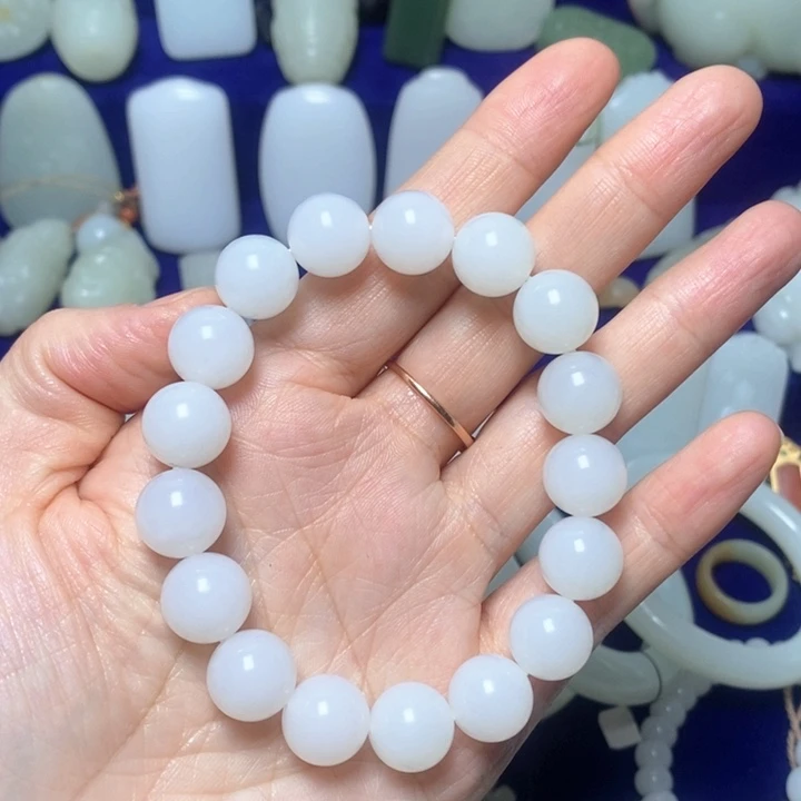 多***乐和田玉未镶嵌手链