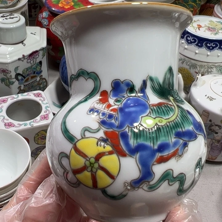 景德镇陶瓷艺术品的