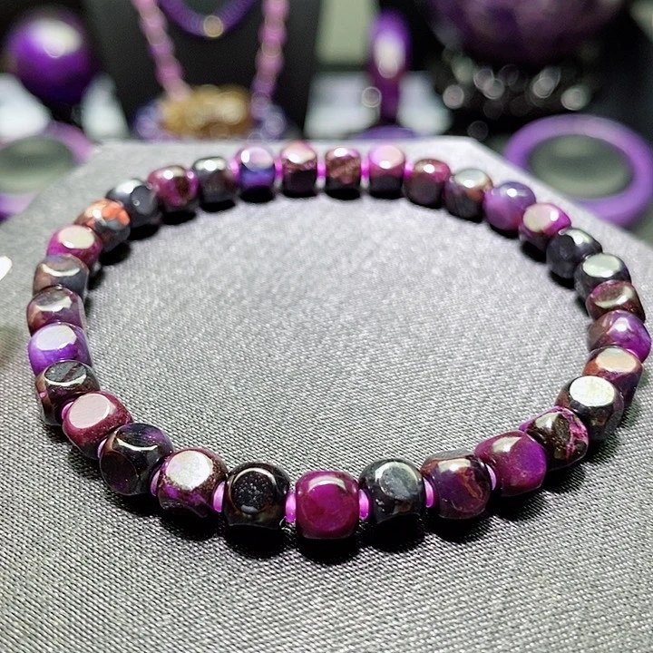 未镶嵌苏纪石（舒俱来）手串