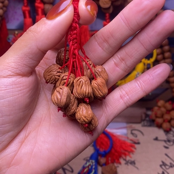 桃核吊坠龙纹桃枭