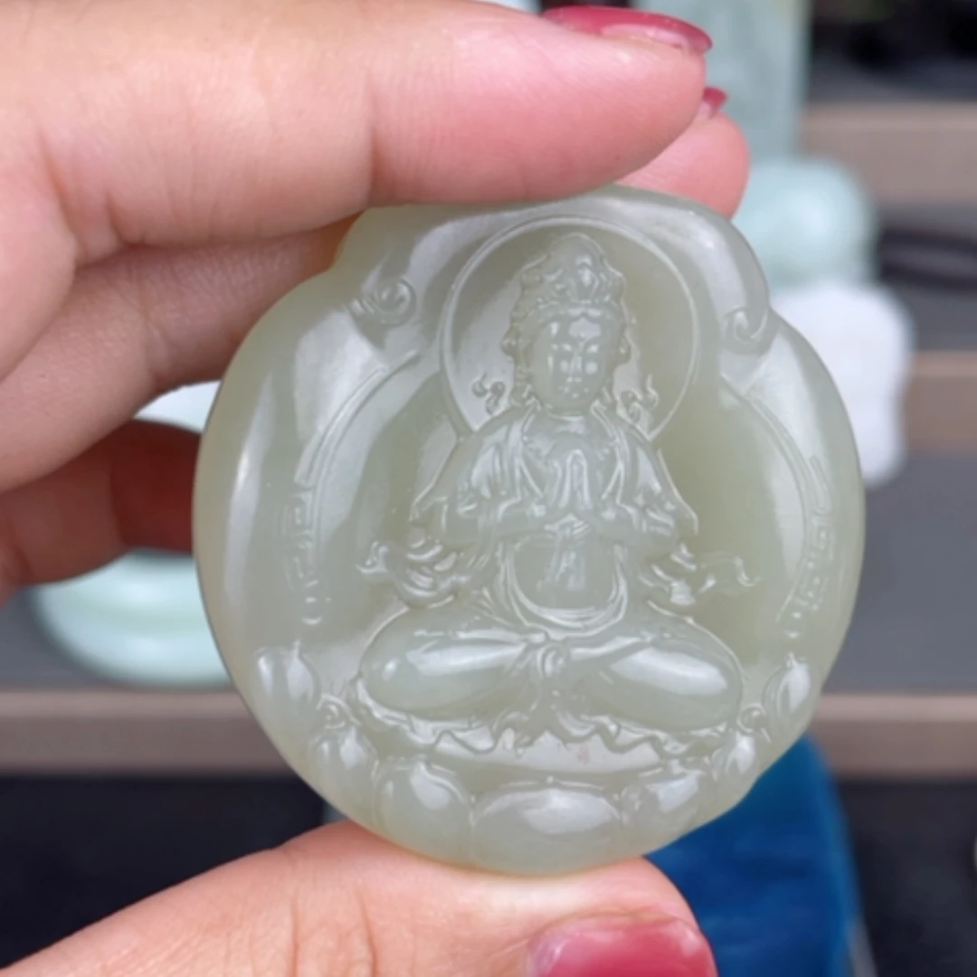 【闪购商品】颈饰未镶嵌和田玉