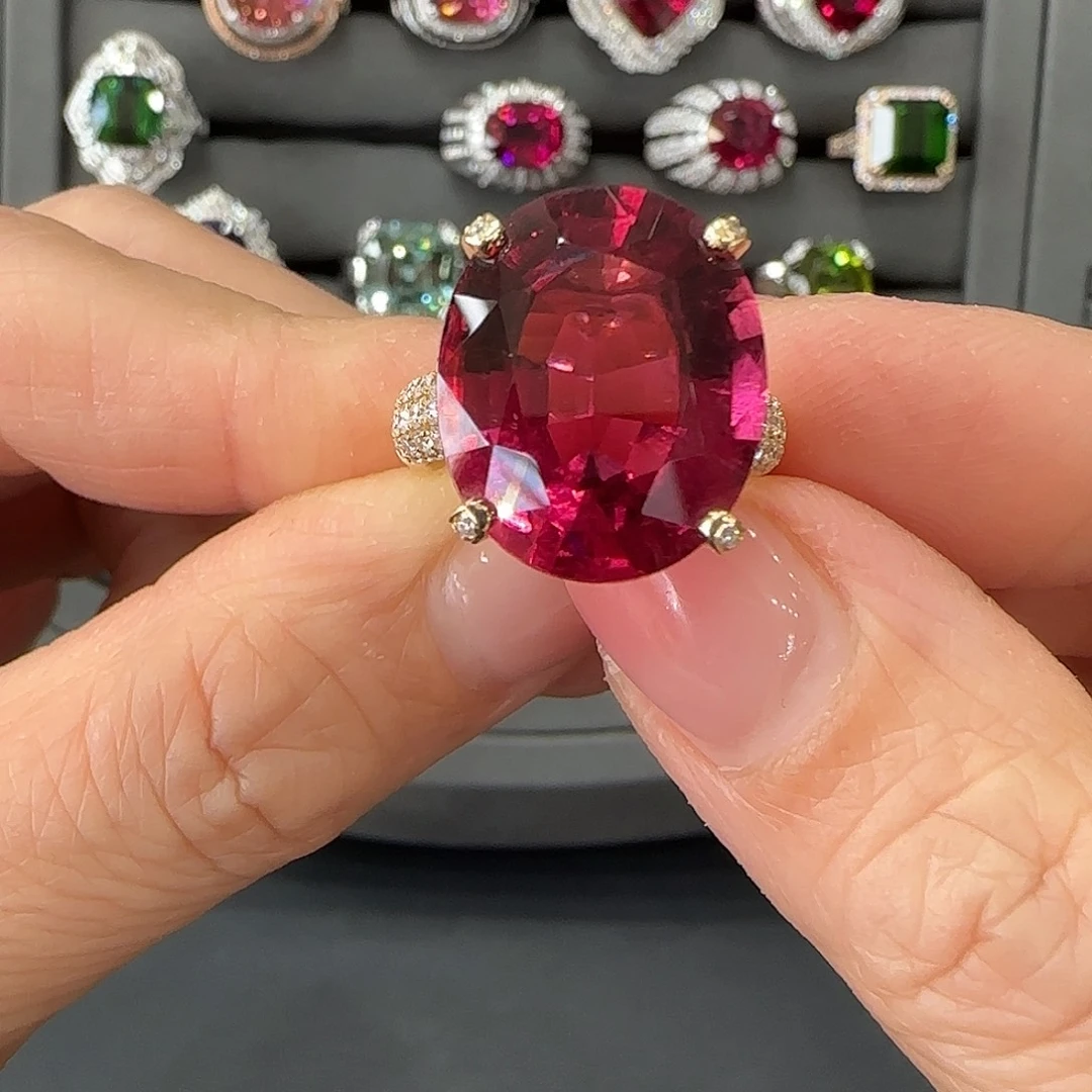 碧玺18K金镶嵌戒指15.7ct