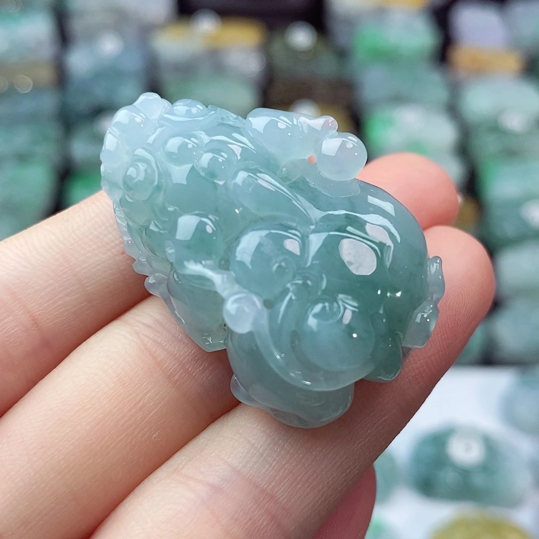 翡翠未镶嵌颈饰天然