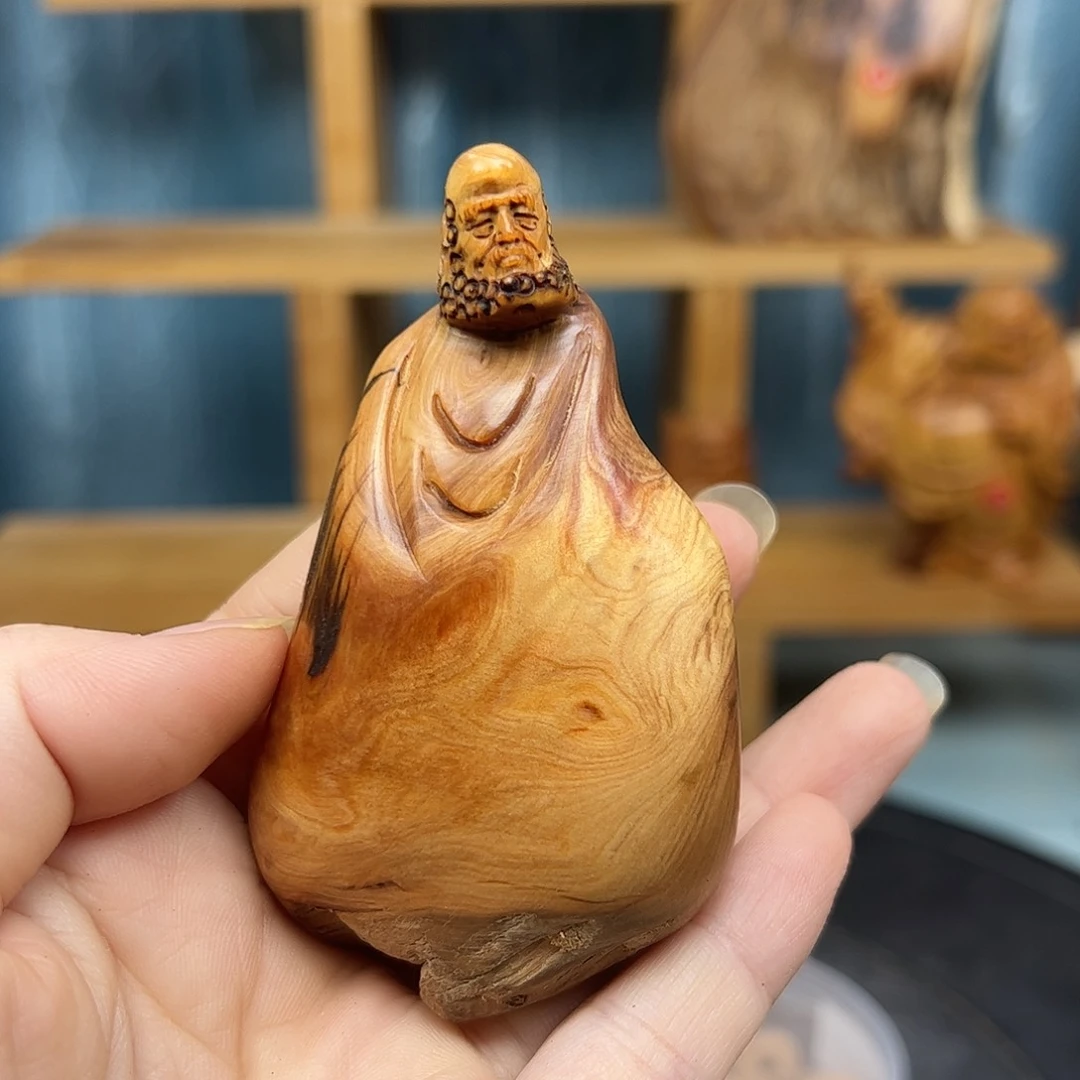 木大****）崖柏木摆件手把件