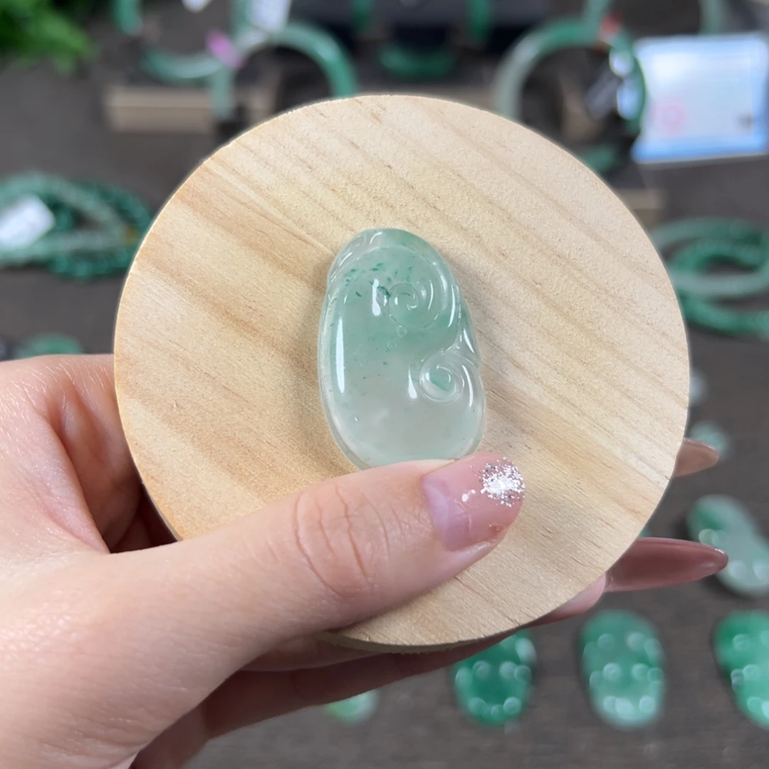 石英质玉未镶嵌吊坠(不含链)