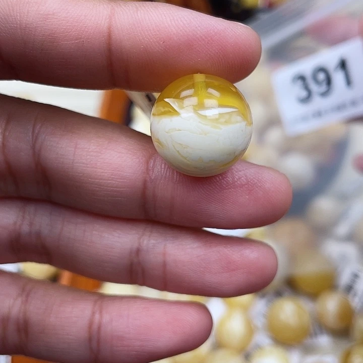 蜜蜡未镶嵌珠宝奇石粉17.5