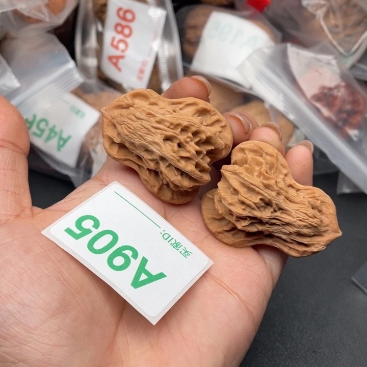 吊坠文玩核桃核桃