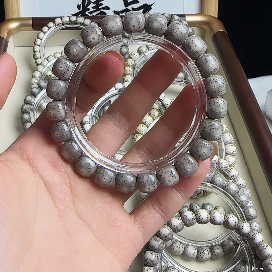 手串星月菩提灰冰糖